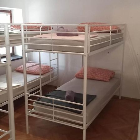 דירות ספליט Gest House Roberto מראה חיצוני תמונה