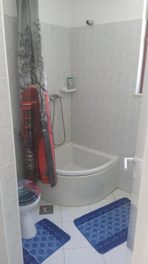 דירות ספליט Gest House Roberto מראה חיצוני תמונה